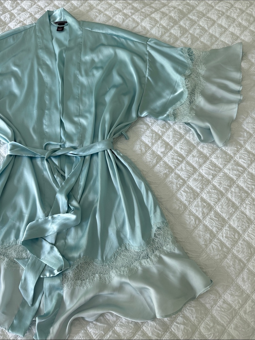 Beautiful Victoria's Secret Aqua Satin Lace Flounce Robe
